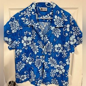 SOLD Vintage Aloha Republic Hawaiian shirt men’s cut size 2XL features hibiscus